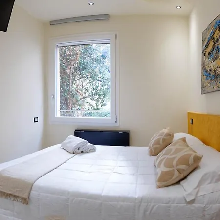 Couette-café 5rooms 3*