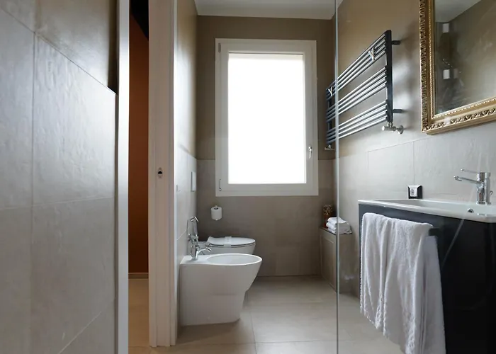 5rooms 3* Равенна